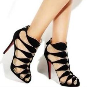 Christian Louboutin Circus Cutout Booties Red Bottom Heels Size 38 / 7.5 🖤✨👠